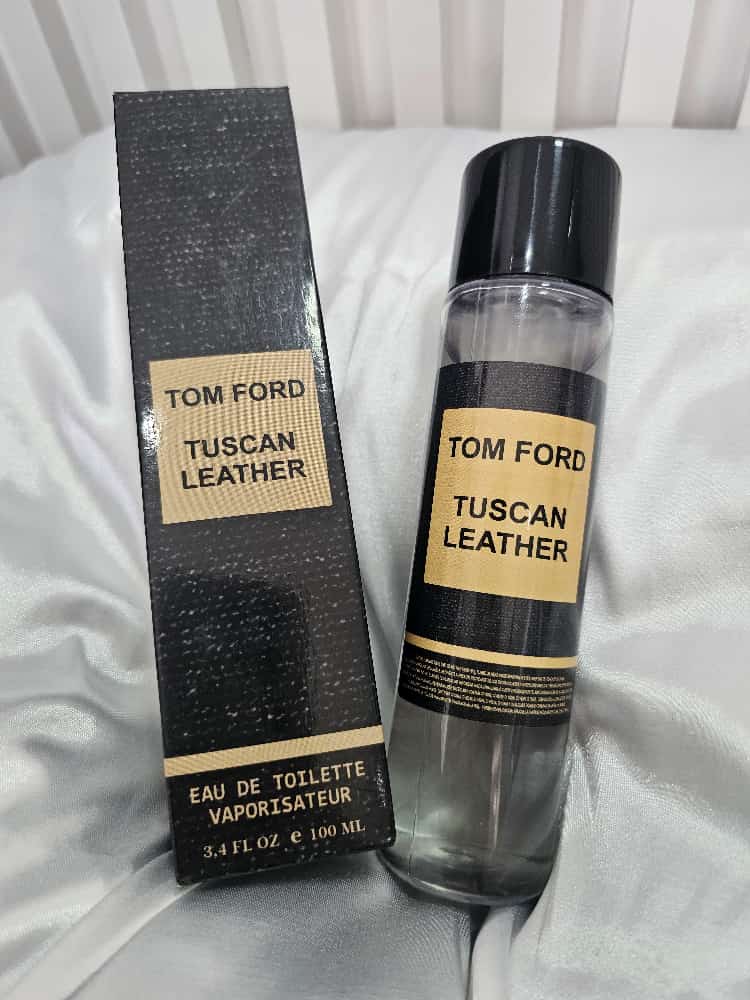 TOM FORD